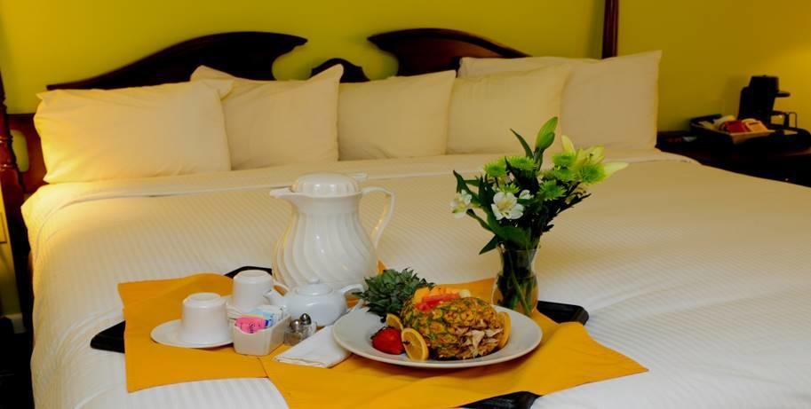 The Inn At Reading Hotel & Conference Center Szoba fotó